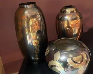 THE STUDIO Metal Vases