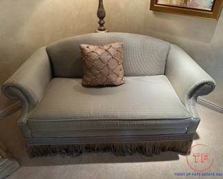 ASTORIA IMPORTS Love Seat