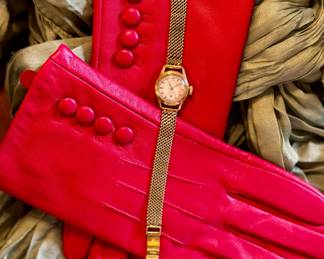 18K GOLD Ladies ROLEX Watch