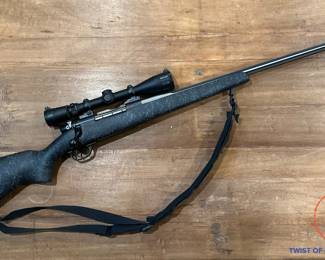 Weatherby Mark V 7MM Rifle