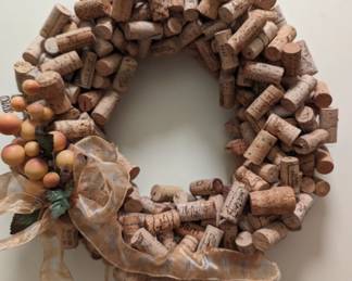 Even wine corks can become art!