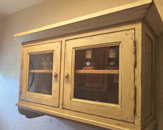 great country shelf with doors