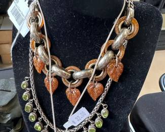 Silver Tone & Green Stone Necklace