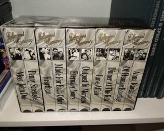 On a lighter note, Hollywood Romance at its finest XOXOXOXOX