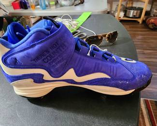 Nike Griffey Jackie Robinson cleats - BNIB