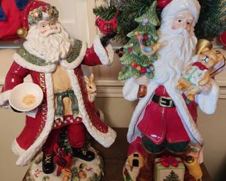 get your Christmas decor now! Spode Santa!