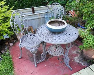 Aluminum patio set - table with 2 chairs.