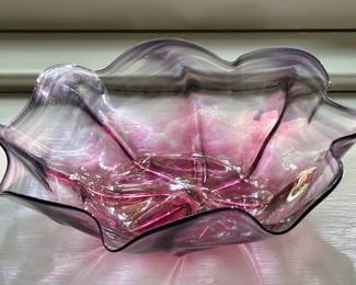 Art Glass Scalloped Edge Bowl