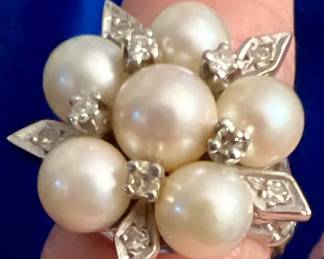 14K Gold, Pearl & Diamond Ring