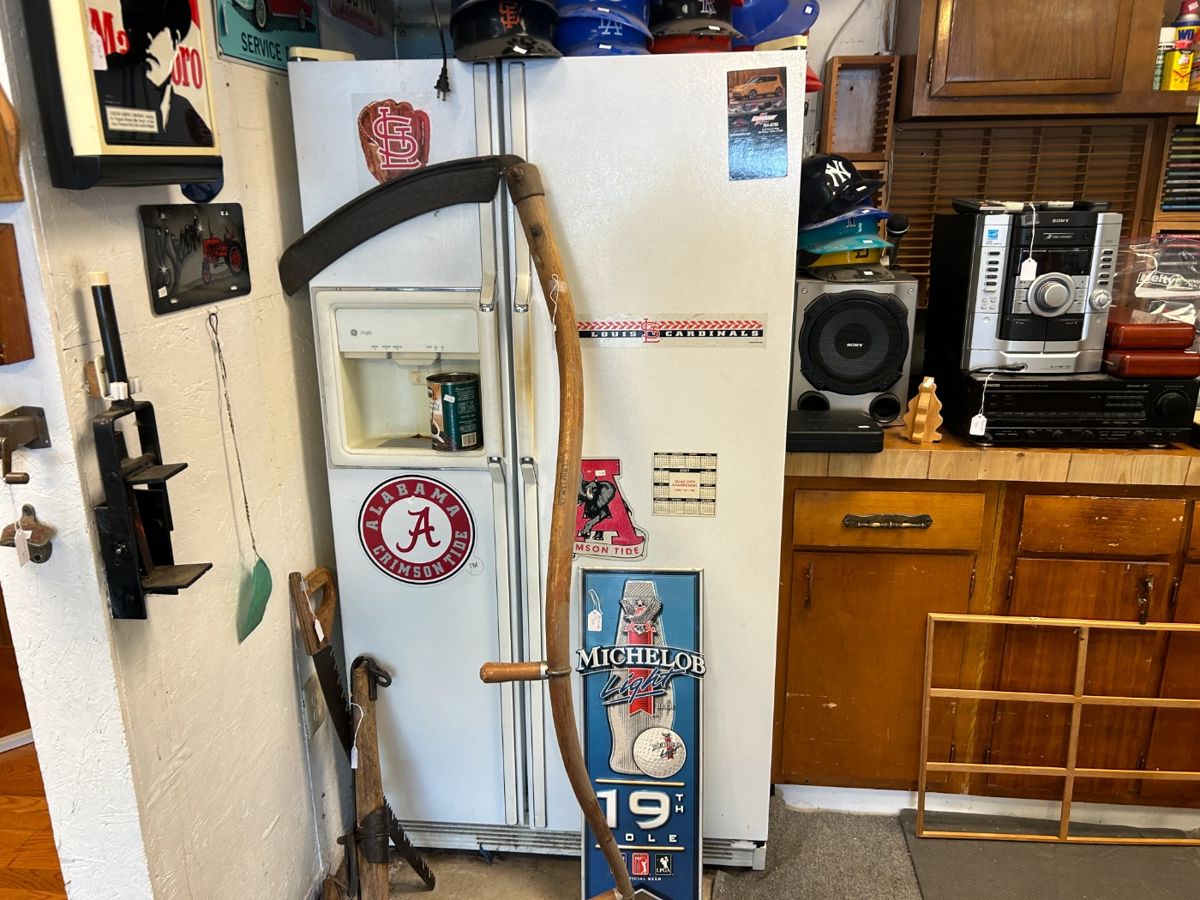 ESTATE SALE COLONA ILLINOIS in Colona, IL starts on 5\/24\/2024