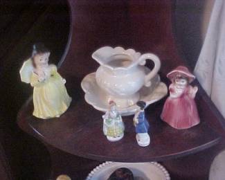 Figurines, Small Pitcher and Bowl