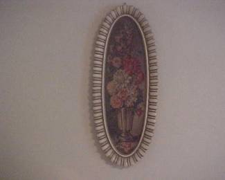 Floral Oval Wall Hanging