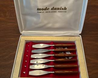 Mid Century knife set 