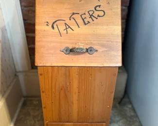 Taters!….or shopping bags 