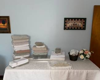 Bath Towels, Doilies