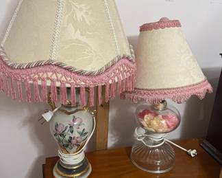 Pink/White Victorian Floral Lamp and Lampshade