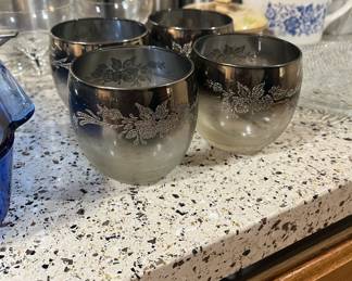 Set of 4 MCM Rose Embellished Silver Fade Roly Poly Glasses