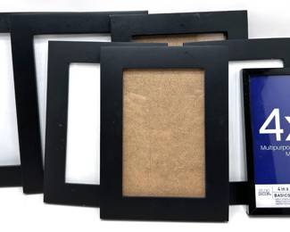 7 Picture Frames For 4x6 & 5x7 Photos
Lot #: 156