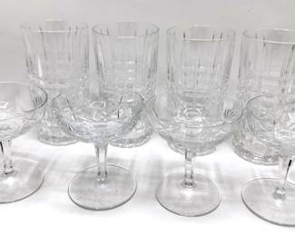 Set 4 Vintage Crystal Champagne Coupes & 4 Vintage Crystal Highballs Glasses
Lot #: 119
