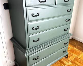 House Collections Solid Wood Dresser, Jamestown
Lot #: 49