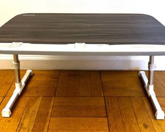 Nearpow Adjustable Lap Tray Desk & Portable Laptop Stand
Lot #: 67