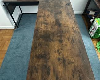 Sedeta L Shaped Office Desk With Drawers, Pull-Out Keyboard Shelf & Monitor Stand
Lot #: 7