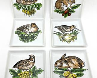 Set 6 Porcelaine D'Auteuil French Small Square Plates
Lot #: 20