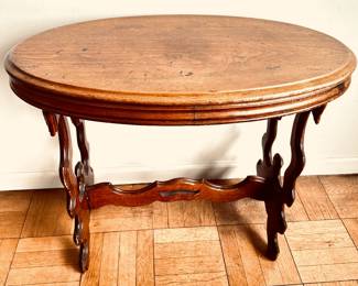 Vintage Victorian Style Solid Wood Oval Side Table
Lot #: 36