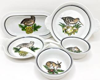 Set 5 Porcelaine D'Auteuil French Small Platters & Handled Bowls
Lot #: 19
