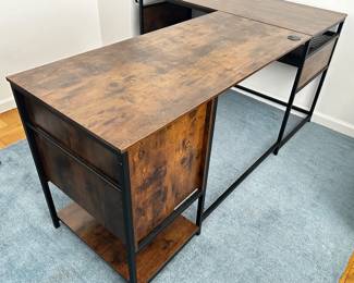 Sedeta L Shaped Office Desk With Drawers, Pull-Out Keyboard Shelf & Monitor Stand
Lot #: 7