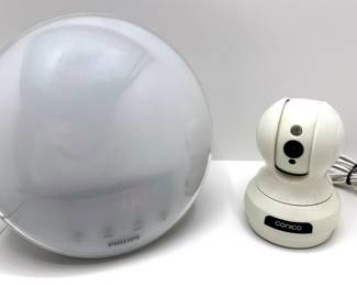 Philips Wake-up Light HF3520 With Radio & Conico CCTV Camera Model F1 362B
Lot #: 150