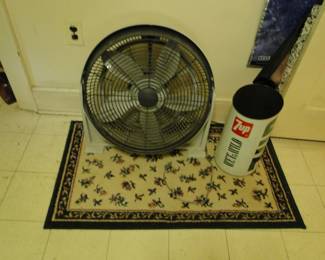 Vintage 7UP trash can