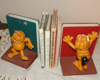 Garfield bookends