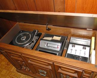 Old Stereo with 8 track