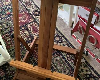 Table easel - solid - well made