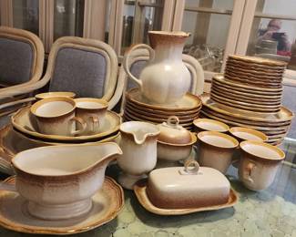 Mikasa Whole Wheat E8000 Stoneware 50pc Set

