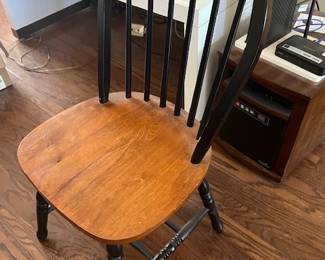 Included w/ kitchen table.