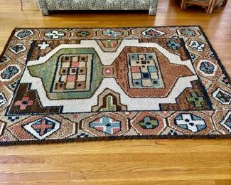 Area rug 
