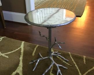 Beautiful mirrored table