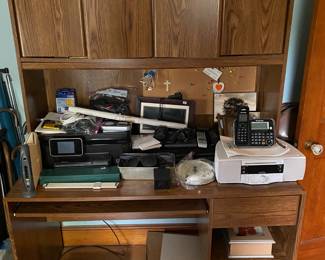 Office supplies / electronics / paper cutter