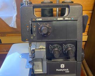 Huskeylock 430 Sewing Machine with Accessories