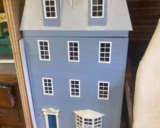 Large Front Opening Dollhouse