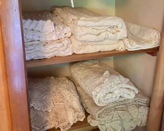 Hand Crocheted Bedspreads / Vintage Bedspreads, Doilies, etc.