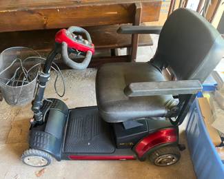 BUZZ around XL 4-Wheel Scooter