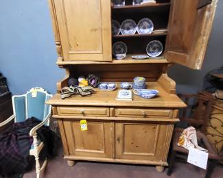 Large beautiful pine sideboard.