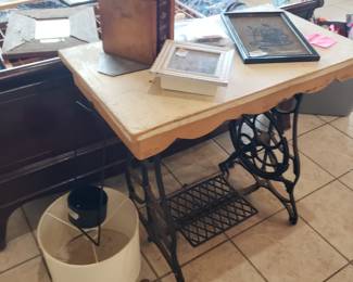Treadle Table