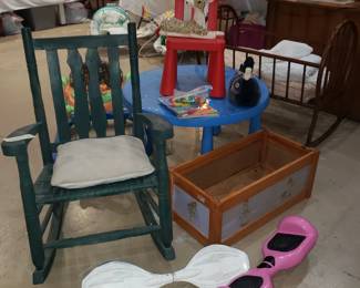 Rocking Chair 
Cradle
