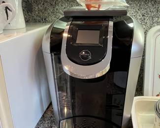 COFFEE MAKER