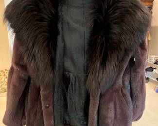 FUR COAT