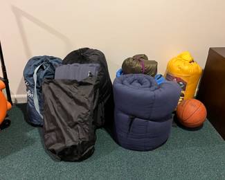 SLEEPING BAGS CAMPING